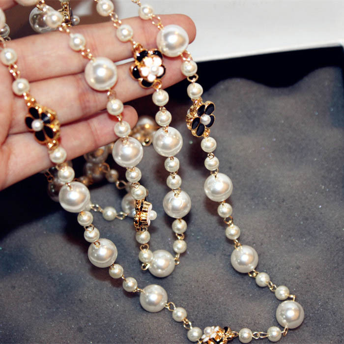 Designer Women double layerd sweater long chain pearl necklace pendant jewelry for women party
Designer Women double layerd sweater long chain pearl necklace pendant jewelry for women party
