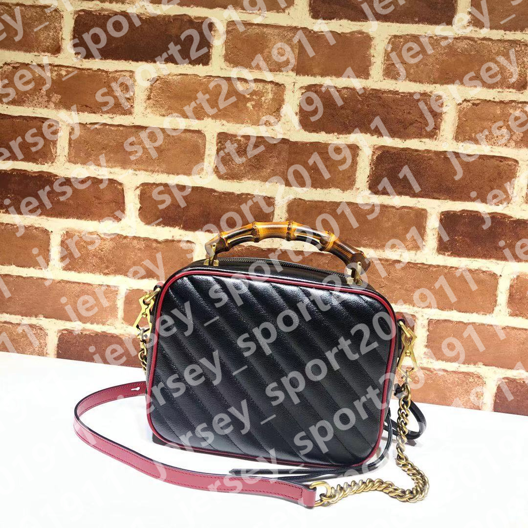 Designer luxury Top Quality Womans Handbags Women Gold Chain Strap Tote Shoulder Bags Cross body Female Messenger Bag Purse Black red oil wa
Designer luxury Top Quality Womans Handbags Women Gold Chain Strap Tote Shoulder Bags Cross body Female Messenger Bag Purse Black red oil wa