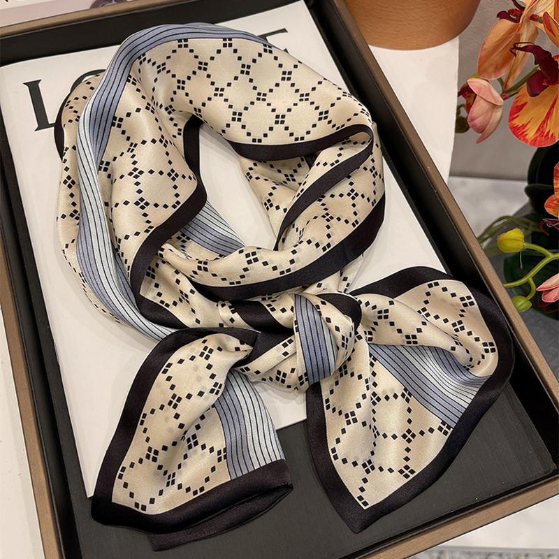 Scarves Spring Korean Version Of All-match Women Scarf Silk Hand-feel Double-sided Printing Thin Section 15x150cm
Scarves Spring Korean Version Of All-match Women Scarf Silk Hand-feel Double-sided Printing Thin Section 15x150cm
