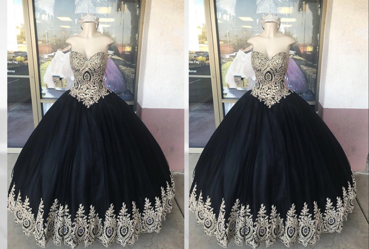 Sexy Black and Gold Embroidery Aline Prom Evening Dresses 2022 Sweetheart Tulle Corset Back Applique Lace Bridesmaid Party Cocktail Pageant Dresess, Same as picture
Sexy Black and Gold Embroidery Aline Prom Evening Dresses 2022 Sweetheart Tulle Corset Back Applique Lace Bridesmaid Party Cocktail Pageant Dresess, Same as picture