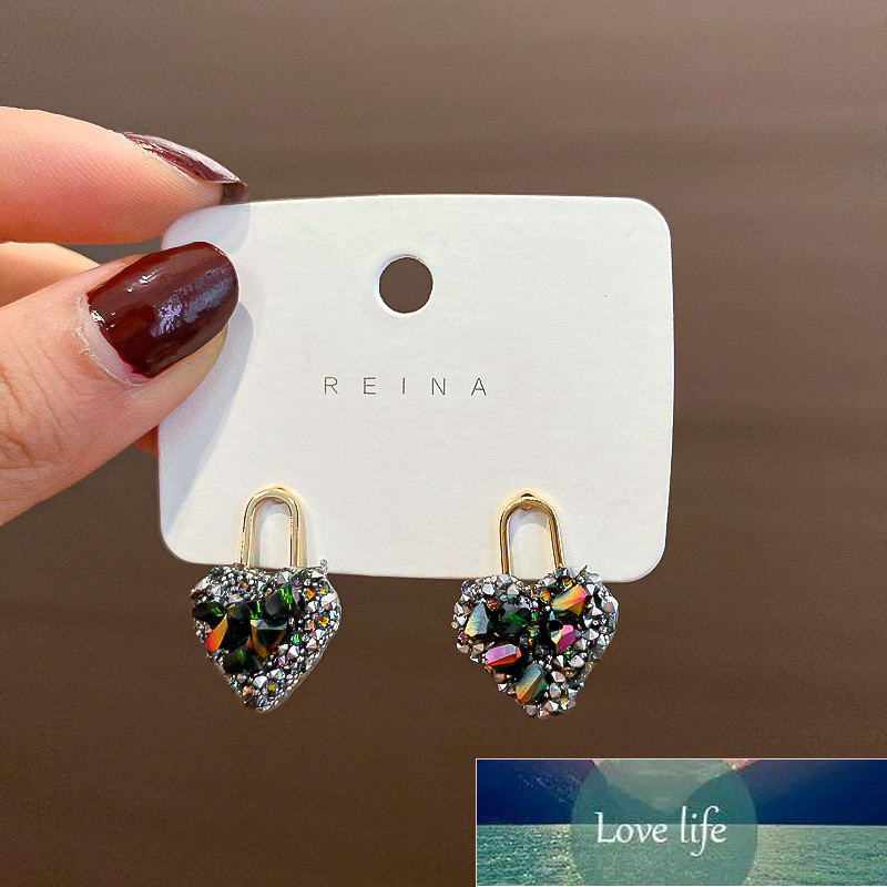New Arrival Trendy Black Crystal Love Heart Stud Earrings For Women Sweet Delicate Jewelry Fashion Party Oorbellen Factory price expert design Quality