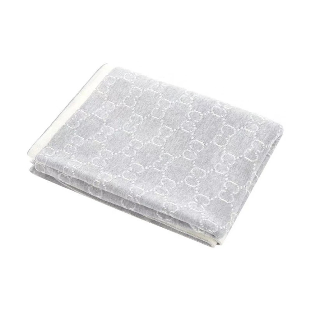 Designer Brand Baby Blankets Luxury Letter Embroidery Spring Newborn Super Soft Swaddle Wrap Infant Sleeping Cotton Baby Stuff, 4#
Designer Brand Baby Blankets Luxury Letter Embroidery Spring Newborn Super Soft Swaddle Wrap Infant Sleeping Cotton Baby Stuff, 4#