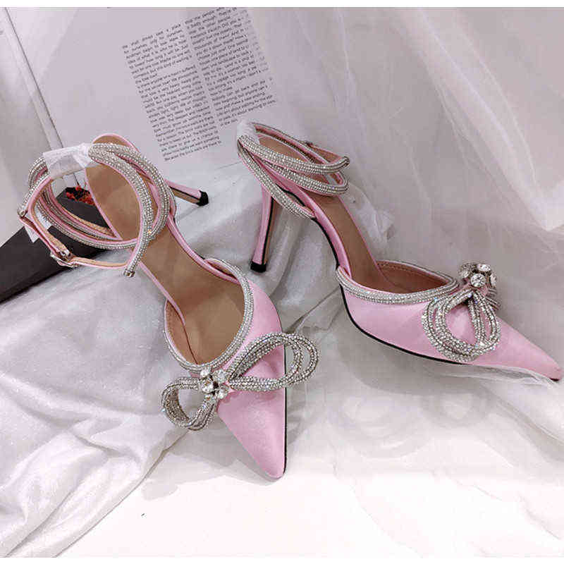 Glitter Rhinestones Women Pumps Runway Style Crystal Bowknot Satin Summer Lady Shoes Genuine Leather High Heels Party Prom Shoes 211230, Black
Glitter Rhinestones Women Pumps Runway Style Crystal Bowknot Satin Summer Lady Shoes Genuine Leather High Heels Party Prom Shoes 211230, Black