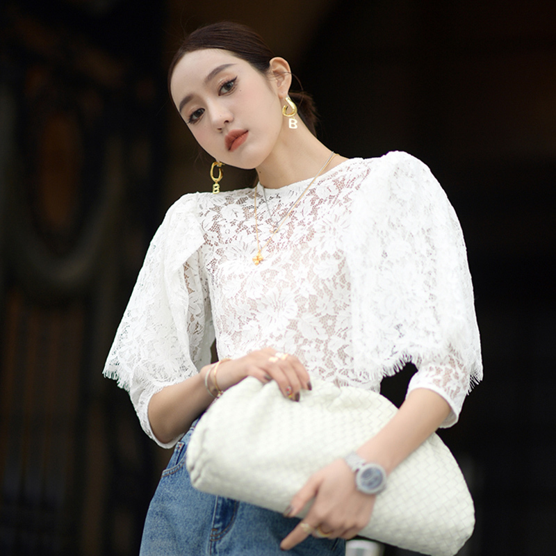 White Elegant Short Shirts For Women O Neck Flying Half Sleeve Patchwork Lace Blouses Female Fashion Clothing 210524