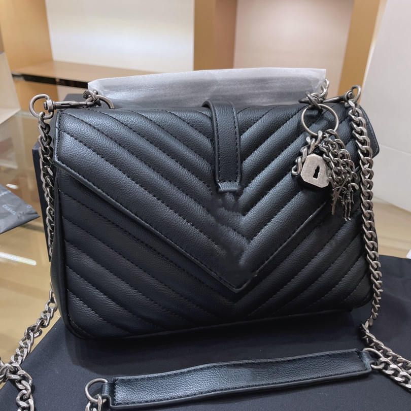 Women Medium Leather Shoulder Bags College Handbag Metal Chain Handle Designer LadyRemovable Strap Crossbody Buckle Closure Bag
Women Medium Leather Shoulder Bags College Handbag Metal Chain Handle Designer LadyRemovable Strap Crossbody Buckle Closure Bag