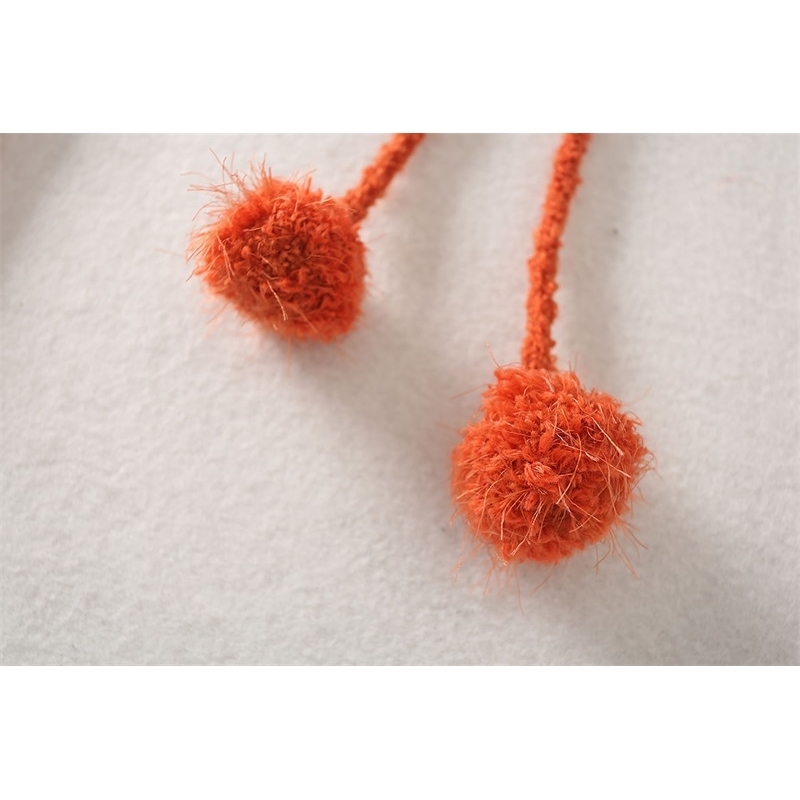 Women Slouchy Silhouette Cropped Knit Hoodie with Drawstring Pom-poms Furry Crop Hooded Sweater 210512