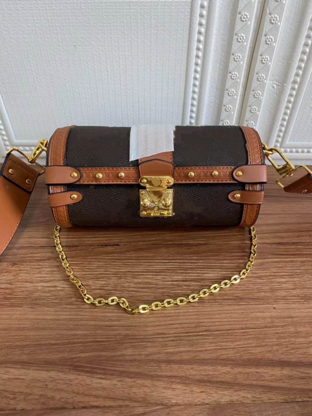 2021 Vintage cylinder bag women's trend 2021 autumn and winter new light luxury chain armpit Bag Fashion wide shoulder belt Single Shou
2021 Vintage cylinder bag women's trend 2021 autumn and winter new light luxury chain armpit Bag Fashion wide shoulder belt Single Shou