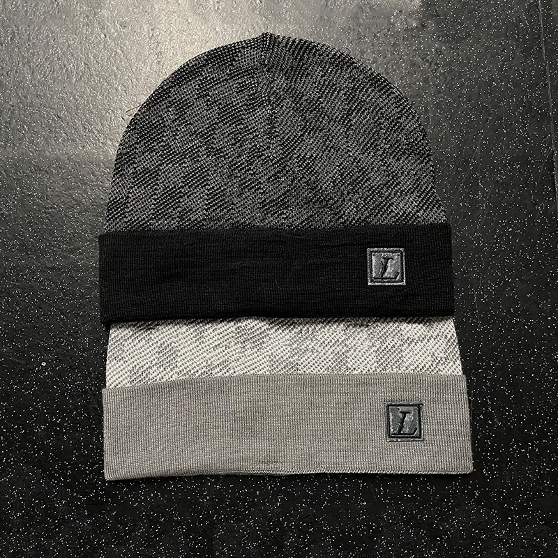 Designer Beanies Autumn Winter Designers Knitted Hat High Quality Fashion Beanie Women's Hats Warm Cap, 01
Designer Beanies Autumn Winter Designers Knitted Hat High Quality Fashion Beanie Women's Hats Warm Cap, 01
