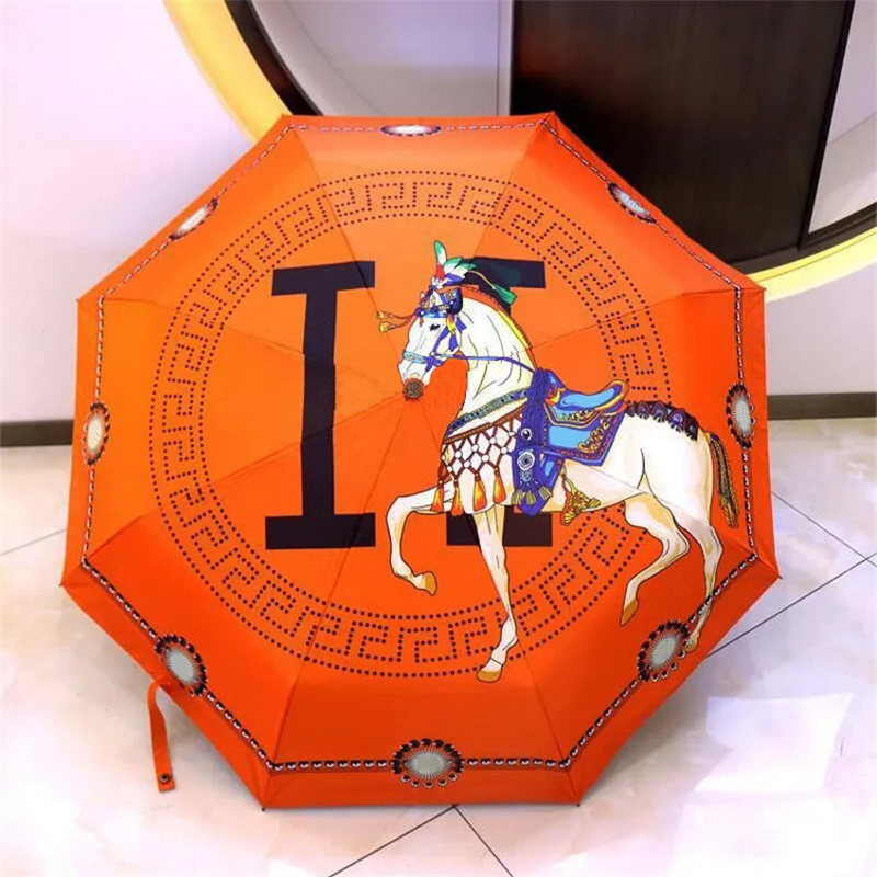 Designers Brand UV Protection Umbrellas Fashion Full Automatic Folding Luxury Rainy Umbrella Women Men Outdoor Travel Sunshade Umbrellas, As pics
Designers Brand UV Protection Umbrellas Fashion Full Automatic Folding Luxury Rainy Umbrella Women Men Outdoor Travel Sunshade Umbrellas, As pics