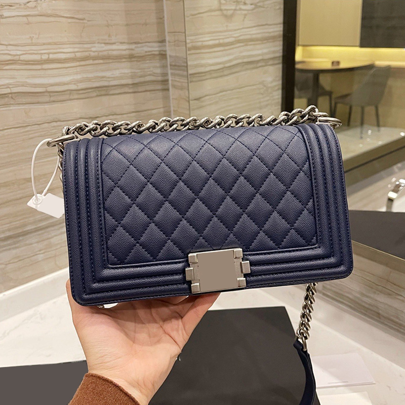 25cm Caviar Leather Calfskin Cross Body Shoulder Bags Genuine Leather Quilted Chain strap Crossbody Tote Purse Luxury Designer Handbags, Box
25cm Caviar Leather Calfskin Cross Body Shoulder Bags Genuine Leather Quilted Chain strap Crossbody Tote Purse Luxury Designer Handbags, Box
