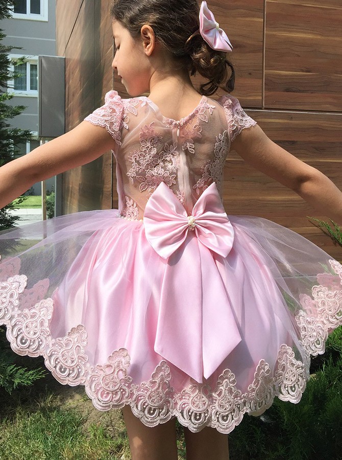 Pink Beautiful Lace Flower Girls Dresses For Wedding Short Sleeve Knee Length Bow Applique A Line Communion Dress