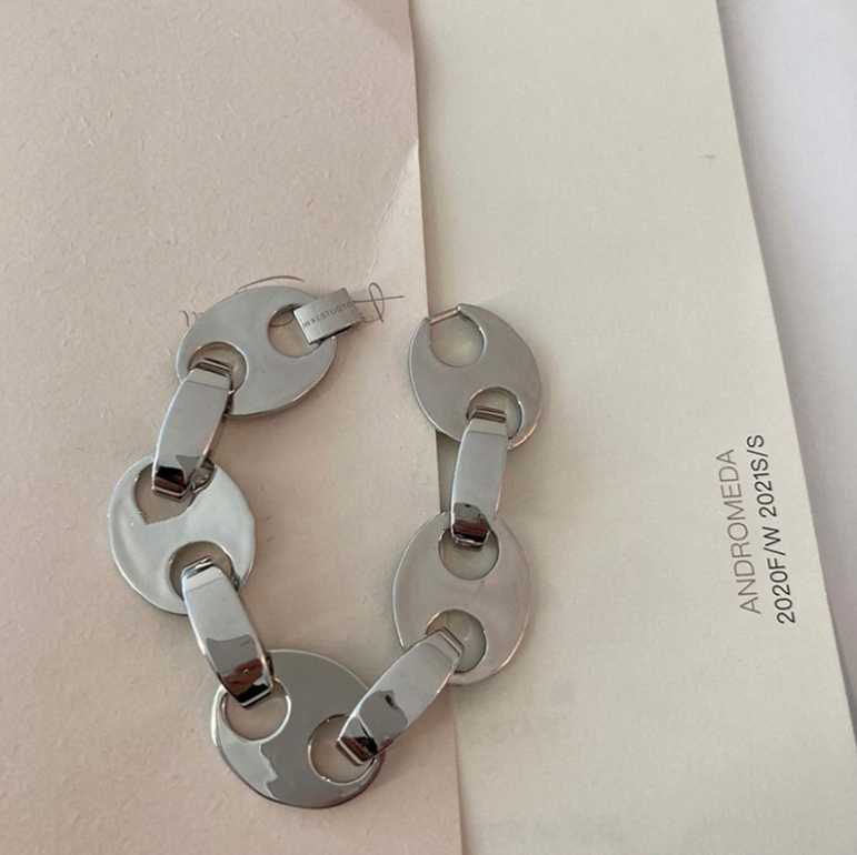 Bangle Ins Fashion Bloggers Influx Of People With The Same Heavy Industry Metal Moroccan All-match Bracelet Unisex Accessories
Bangle Ins Fashion Bloggers Influx Of People With The Same Heavy Industry Metal Moroccan All-match Bracelet Unisex Accessories