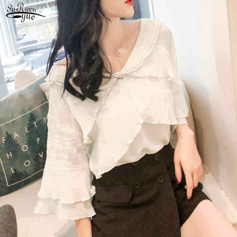 Summer Flare Short Sleeve Women' Korean Chiffon Blouse Office Plus Size V Neck Women Shirts White Ladies Tops 10033 210518
Summer Flare Short Sleeve Women' Korean Chiffon Blouse Office Plus Size V Neck Women Shirts White Ladies Tops 10033 210518