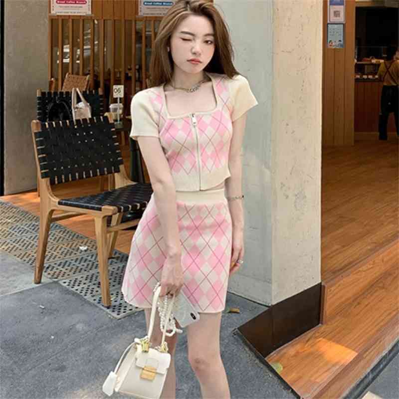 Summer Two-piece Set Women Plaid knit zipper Crop Top + Bodycon Mini Skirt Female Sweet Short Sleeve Outfit 210519