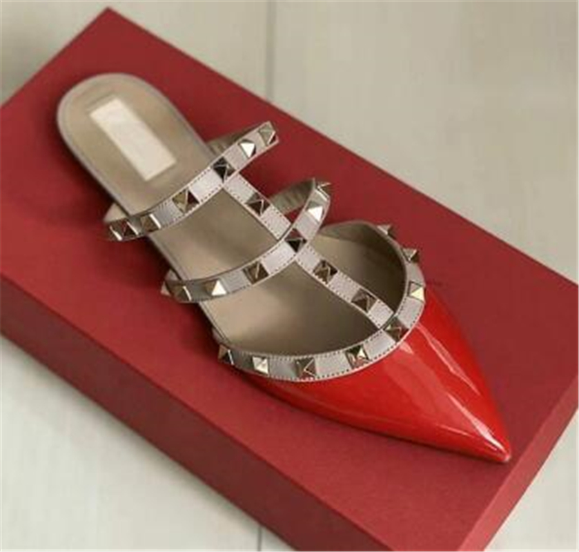 2021 Summer Women Pointed Toe Sandals Slippers Rock Studs Flip Flops Beach Sandals Rivets Designer Lady Slides Solid With Box, Black
2021 Summer Women Pointed Toe Sandals Slippers Rock Studs Flip Flops Beach Sandals Rivets Designer Lady Slides Solid With Box, Black
