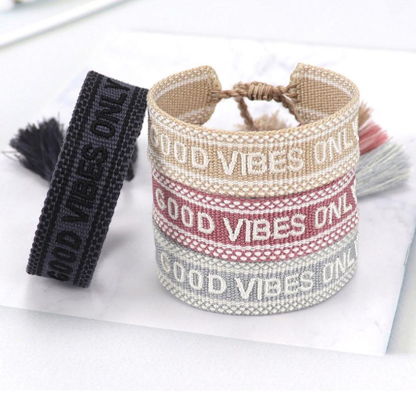 Charm Bracelets GOOD VIBES Handmade Woven Bracelet For Men Women Adjustable Braided Friendship Jewelry Gift To Friends Couples
Charm Bracelets GOOD VIBES Handmade Woven Bracelet For Men Women Adjustable Braided Friendship Jewelry Gift To Friends Couples