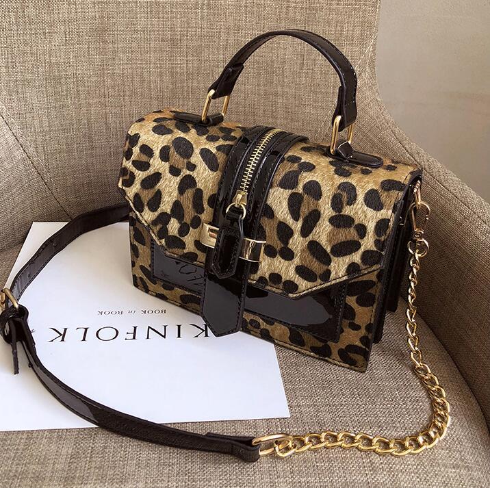wholesale women handbag personalized patent color womens chain bag street trend Leopard handbags Joker flip Leopards patents leather fashion bags
wholesale women handbag personalized patent color womens chain bag street trend Leopard handbags Joker flip Leopards patents leather fashion bags
