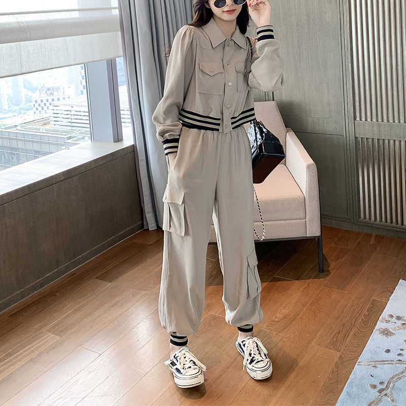 JuneLove Women Spring Casual Two Pieces Vintage Office Lady Single Breasted Blazers &Pants Street Short Pants Suits 210930
