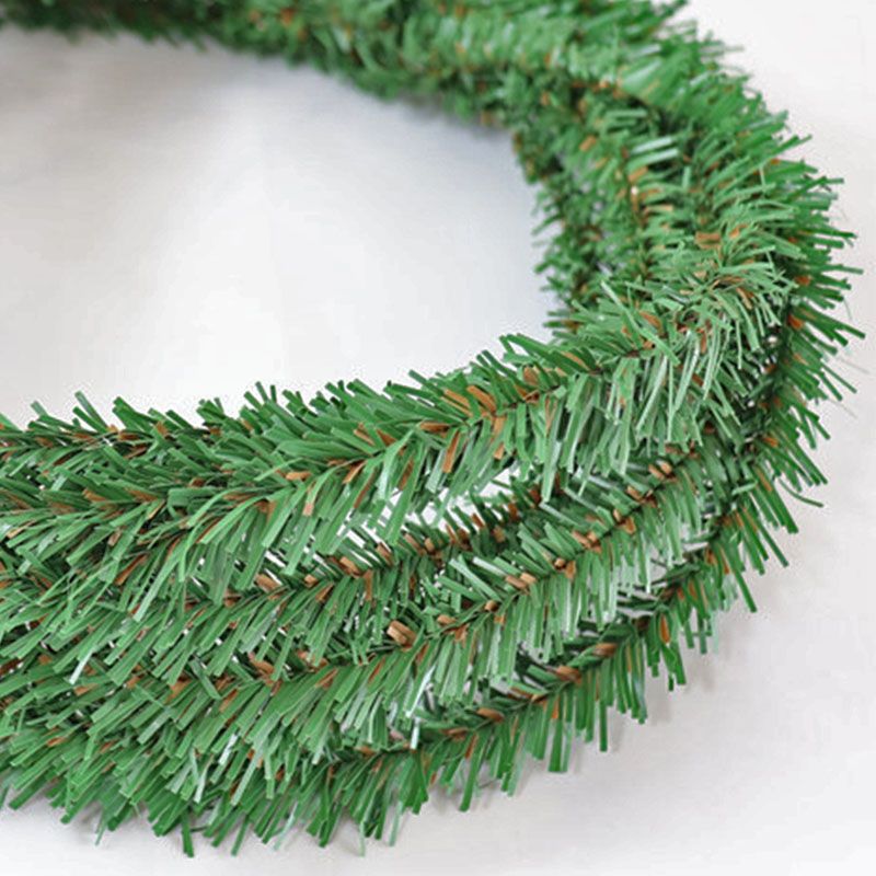 2021 Christmas Wreath Decoration Wall PVC Material Strip Simulation Pine Needles Party New Year Supplies
2021 Christmas Wreath Decoration Wall PVC Material Strip Simulation Pine Needles Party New Year Supplies