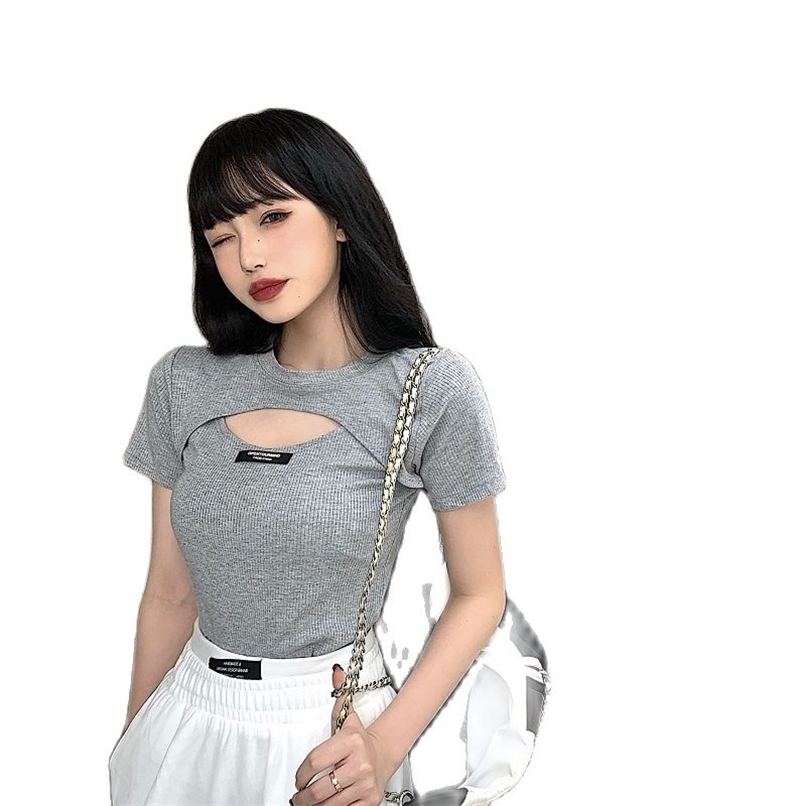 L-4XL fashion women's knitted T-shirt fake two-piece hollow slimming thin plus size top 210520, Black
L-4XL fashion women's knitted T-shirt fake two-piece hollow slimming thin plus size top 210520, Black