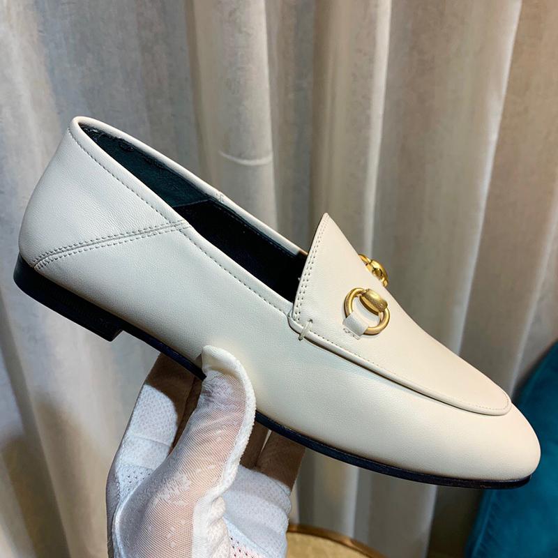 21 spring and fall luxury Designer women Dress shoes Genuine leather casual Flat heel Slipper Metal buckle Slippers Ladies loafers Trample Lazy boat womens shoe, Pink
21 spring and fall luxury Designer women Dress shoes Genuine leather casual Flat heel Slipper Metal buckle Slippers Ladies loafers Trample Lazy boat womens shoe, Pink