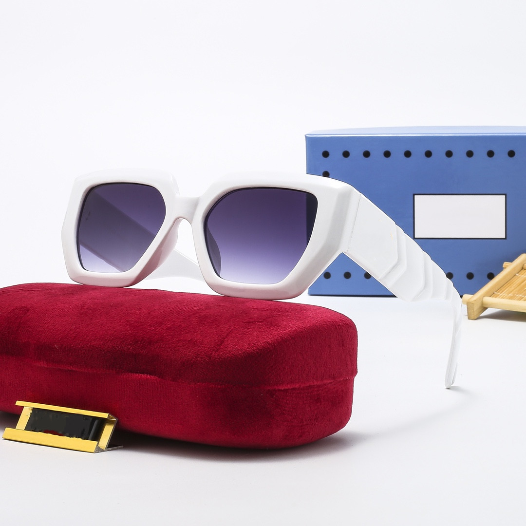High Designer Oval Sunglasses Men Women Vintage Shades Driving Polarized Sunglass Girls Sun Glasses UV400 with Box
High Designer Oval Sunglasses Men Women Vintage Shades Driving Polarized Sunglass Girls Sun Glasses UV400 with Box