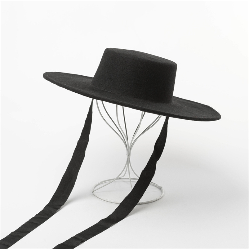Wide Brim Felt Hat Flat Top Winter Boater s for Women Men Ribbon Lace Up Chin Strap Fashion Wool Ladies Ourdoor 210709, Red
Wide Brim Felt Hat Flat Top Winter Boater s for Women Men Ribbon Lace Up Chin Strap Fashion Wool Ladies Ourdoor 210709, Red