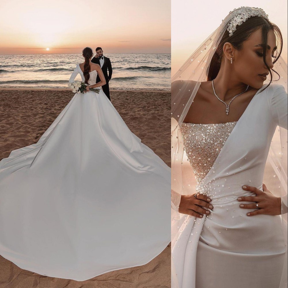 2021 Stunning Ivory Mermaid Wedding Dresses Bridal Gowns Arabic Dubai Backless Overskirts Long Sleeve Detachable Train Formal Sexy One Shoulder Silver