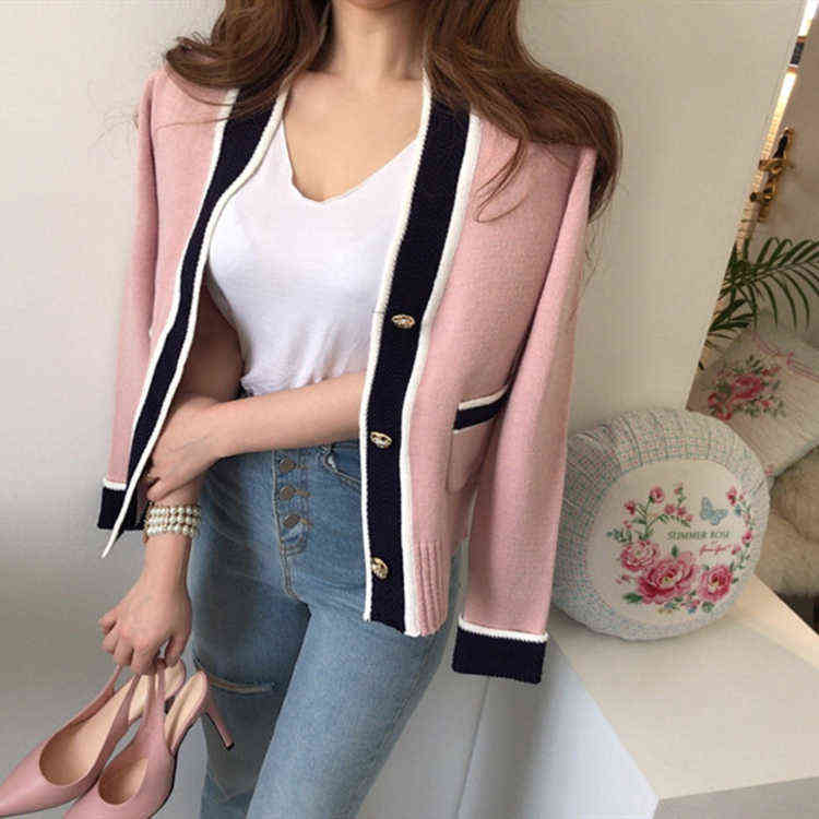 Colorfaith Winter Spring Women's Sweaters V-Neck Casual Buttons Cardigans Fashionable Pocket Korean Knitwears SWC7836 211109