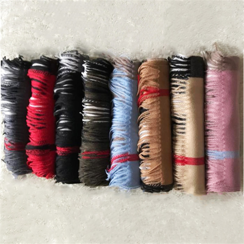Classic autumn and winter 100% Cashmere men's women's scarf splicing shawl warm neck size 200 * 70cm wholesale
Classic autumn and winter 100% Cashmere men's women's scarf splicing shawl warm neck size 200 * 70cm wholesale