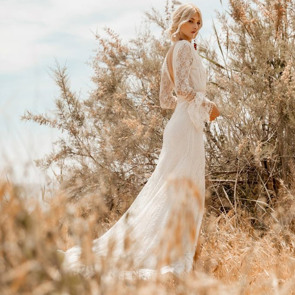 Elegant Long Sleeve Lace Beach Wedding Dress With Slit Sexy Deep V Neck Backless Mermaid Bridal Gowns Summer Country Boho Women Vestidos Novia Robe De
