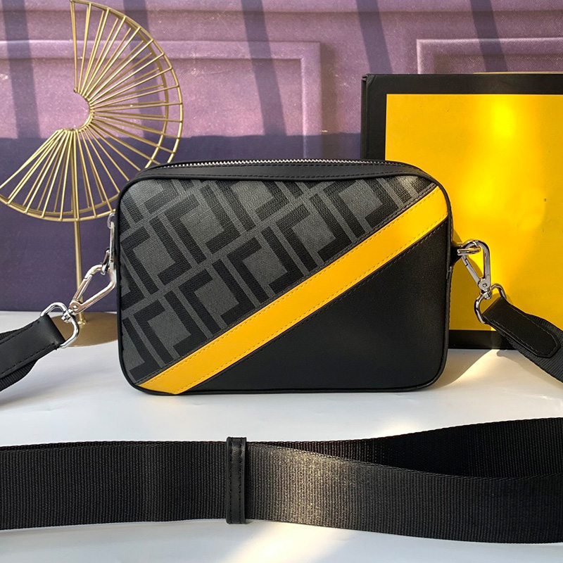 Designer shoulder bag classic letter pattern men and women luxury messenger bags retro trend clutch high end gift sack
Designer shoulder bag classic letter pattern men and women luxury messenger bags retro trend clutch high end gift sack