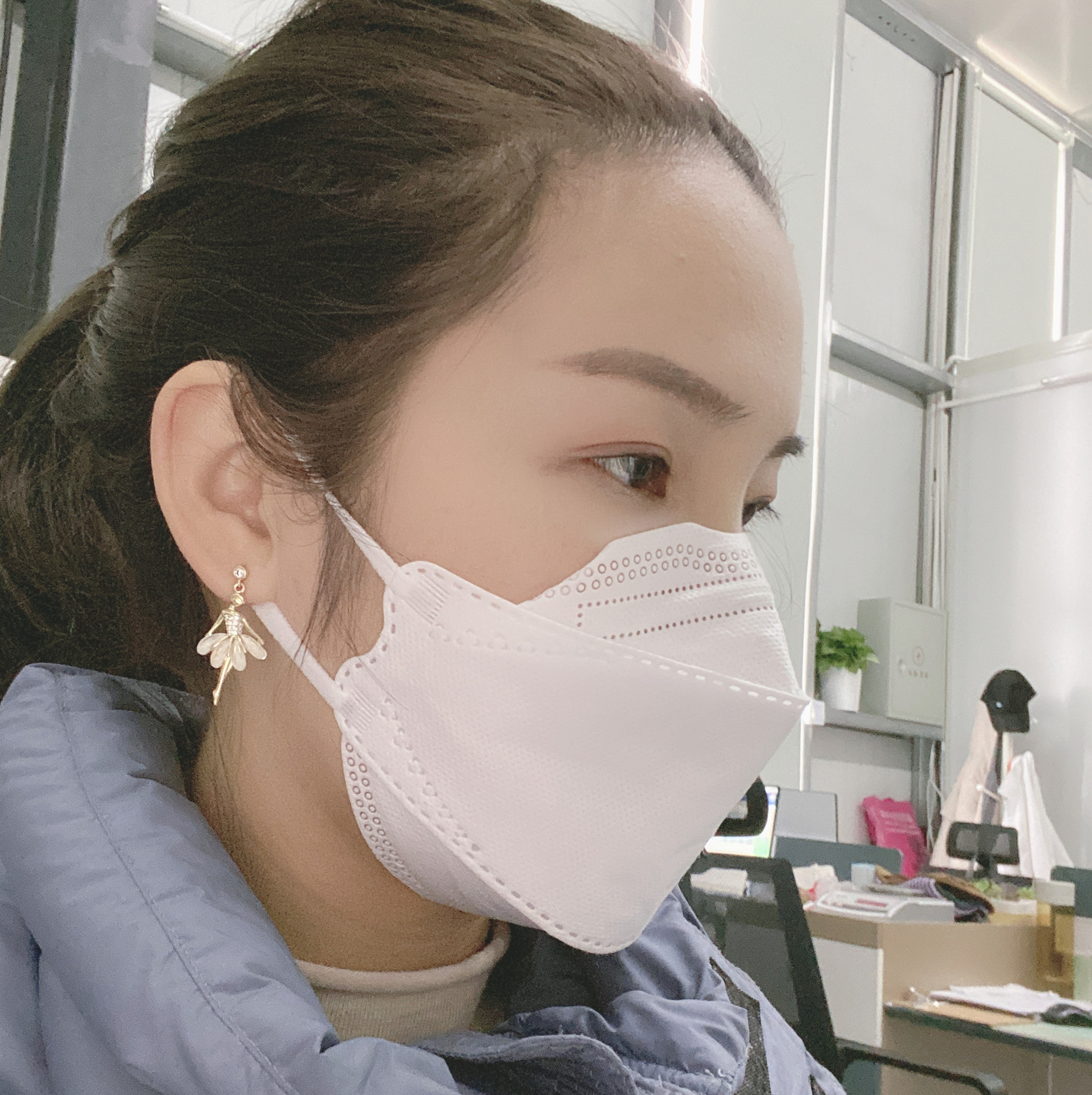 2021 Non-woven South Korea fish mask breathable big face adult disposable mask four-layer 3d stereo mask men and women fashion PM2.5
2021 Non-woven South Korea fish mask breathable big face adult disposable mask four-layer 3d stereo mask men and women fashion PM2.5