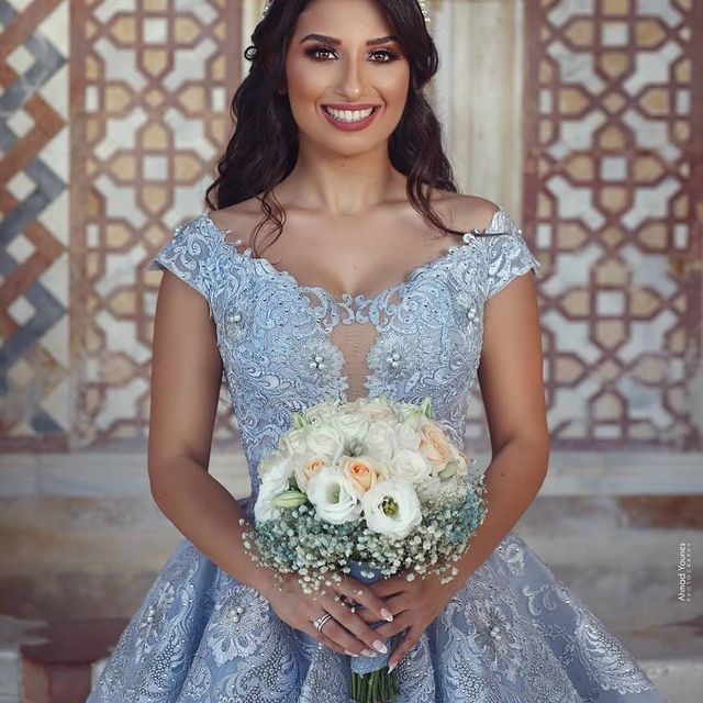 2021 Plus Size Arabic Aso Ebi Luxurious Lace Crystals Wedding Gowns Scoop Ball Gown Pearls Bridal Dresses ZJ994