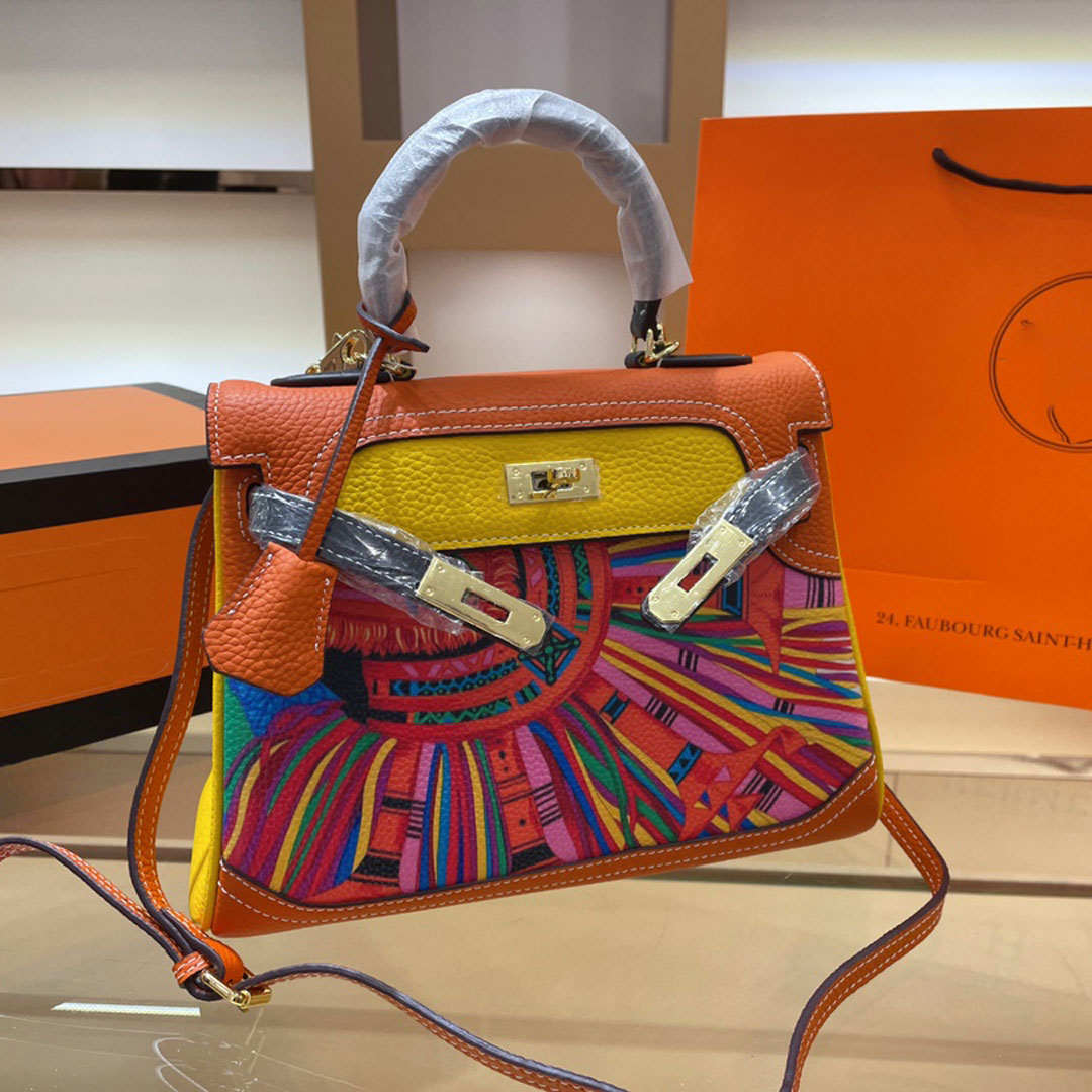 France Brand Classic Painted printing Birkin Totes Bags High Quality Genuine Leather Women Crossbody Bag Luxury Designer Horse Handbags Designers Shoulder Bag, Grey
France Brand Classic Painted printing Birkin Totes Bags High Quality Genuine Leather Women Crossbody Bag Luxury Designer Horse Handbags Designers Shoulder Bag, Grey