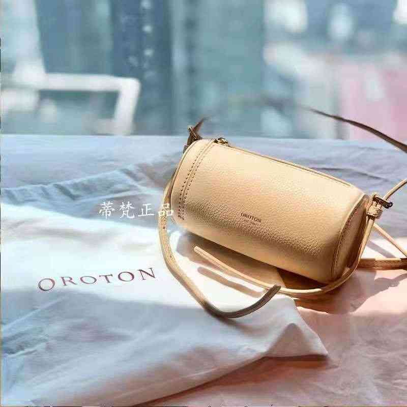 2021 Australian Niche Brand Oroton Mini Small Cylinder Cowhide Women's One Shoulder Messenger Portable Pillow Bag, Beige large 21 x 5 x 11
2021 Australian Niche Brand Oroton Mini Small Cylinder Cowhide Women's One Shoulder Messenger Portable Pillow Bag, Beige large 21 x 5 x 11