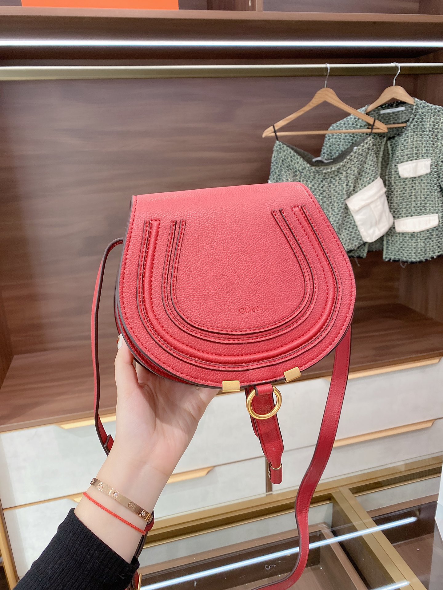 Rivet Saddle bag girls shoulder crossbody bags vintage Marcie purses Tassel Cross-body pouch
Rivet Saddle bag girls shoulder crossbody bags vintage Marcie purses Tassel Cross-body pouch