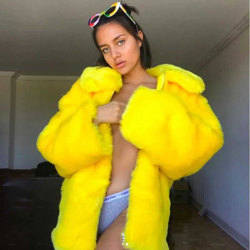 Women' Fur & Faux 2021 Autumn Winter Super Fire Yellow Rex Falling Shoulder Sleeve Coat Thick Warm Furry Female, Red
Women' Fur & Faux 2021 Autumn Winter Super Fire Yellow Rex Falling Shoulder Sleeve Coat Thick Warm Furry Female, Red