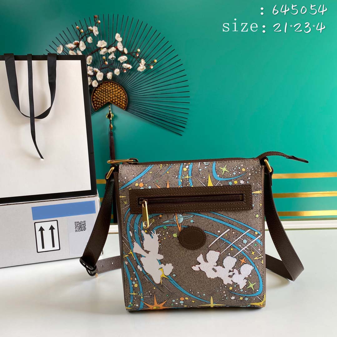 2021 latest fashion luxurys designers bags, men and women shoulder bag, handbags, backpacks, crossbody b-a-g, Waist pack.top quality #645054
2021 latest fashion luxurys designers bags, men and women shoulder bag, handbags, backpacks, crossbody b-a-g, Waist pack.top quality #645054