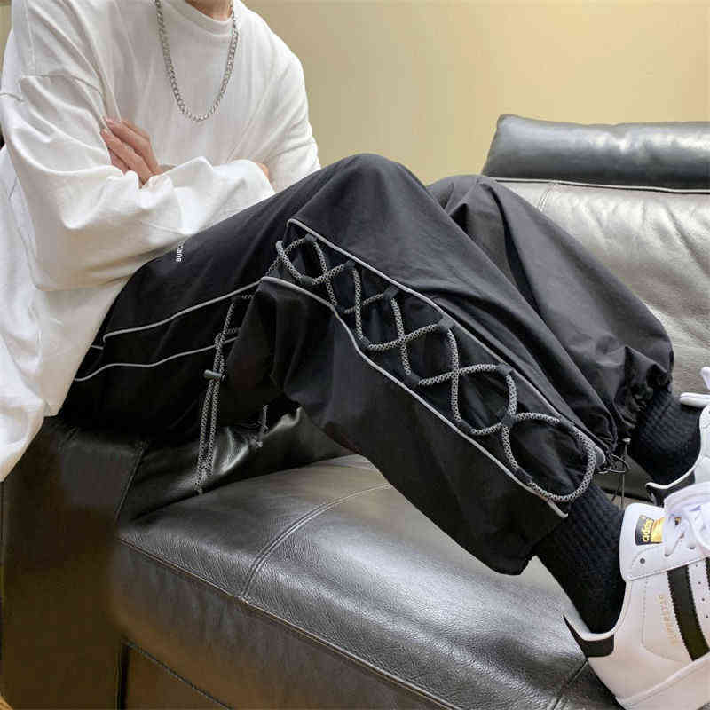Streetwear White Cargo Pants Men Wide Pants Harajuku Loose Sweatpants Fashion Joggers Skateboard Pants Techwear 2021 Fashion New G220224