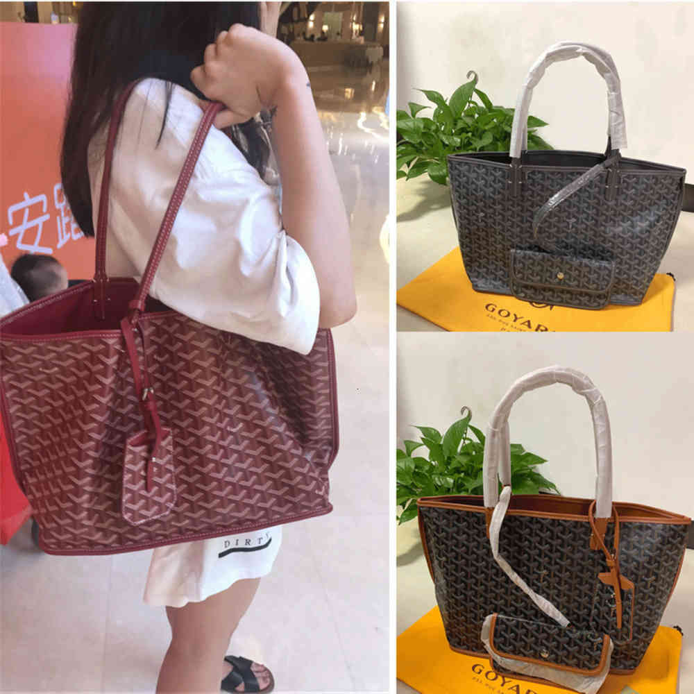 2021 Goya with leather shopping bag large capacity single shoulder gas proton mother tote double-sided flower
2021 Goya with leather shopping bag large capacity single shoulder gas proton mother tote double-sided flower