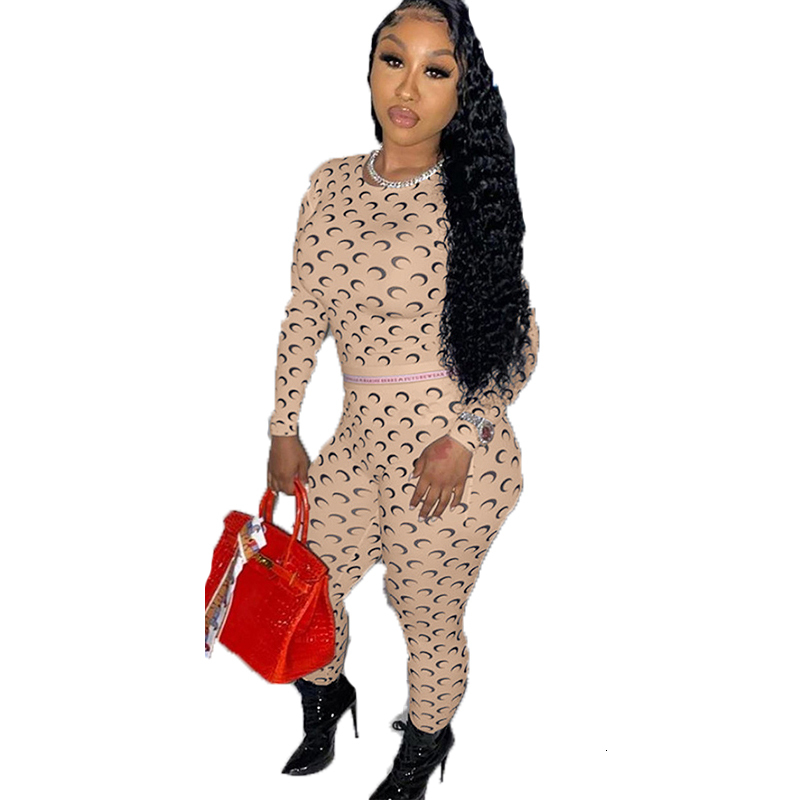 Senior designer women tracksuit o collar long crescent print shirt and leggings with the new series of women's Tracksuits suits, White
Senior designer women tracksuit o collar long crescent print shirt and leggings with the new series of women's Tracksuits suits, White