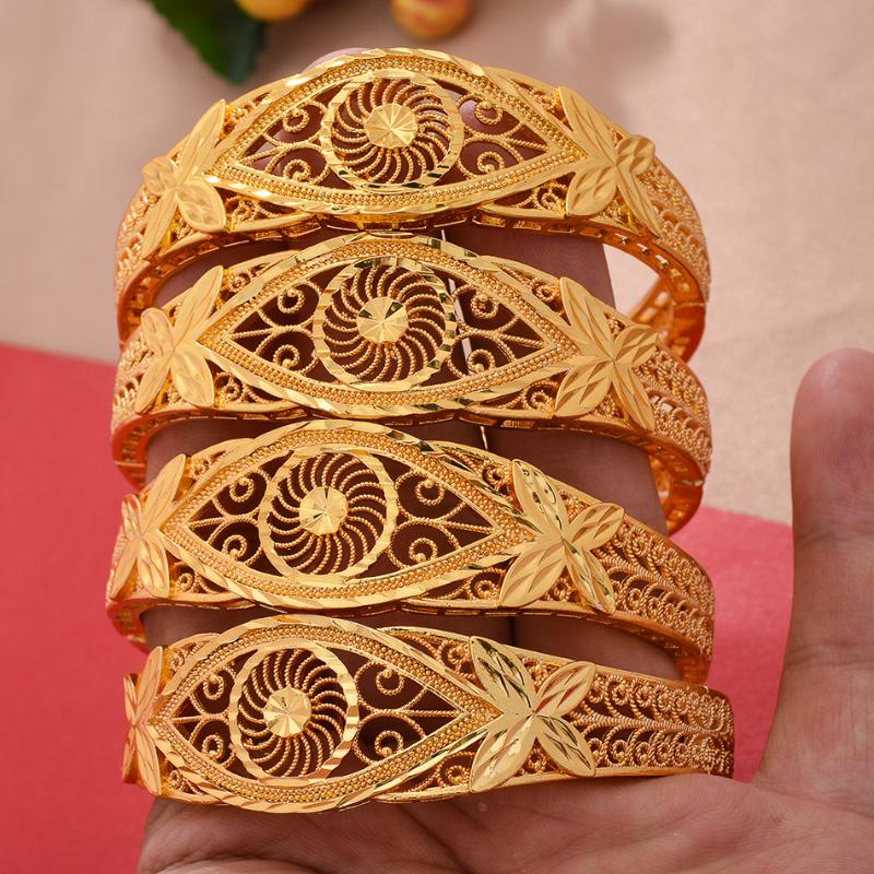 Bangle 4pcs/Lot Luxury Gold Wedding Bangles Women Girls Dubai Circle Bracelet Jewelry Arab Middle Eastern African Fashion Copper
Bangle 4pcs/Lot Luxury Gold Wedding Bangles Women Girls Dubai Circle Bracelet Jewelry Arab Middle Eastern African Fashion Copper