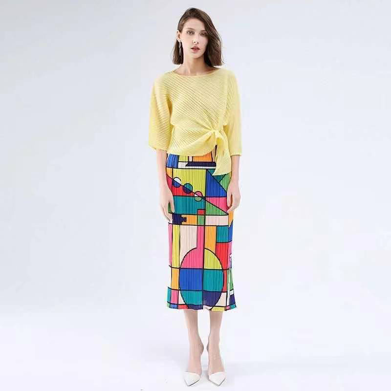 Women's dress chiffon beveled edge nice all-match design short skirt top suit, White
