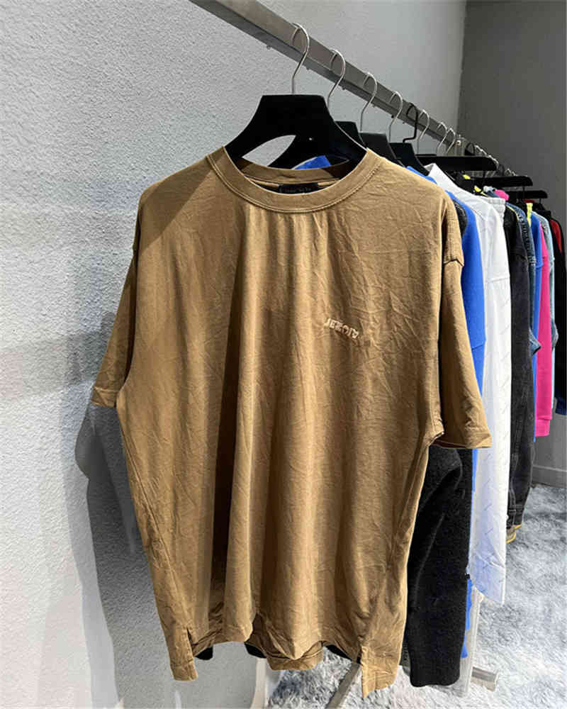 Men's Hoodies & Sweatshirts Ins 22ss spring / summer reverse English alphabet printing couple Paris Casual Short Sleeve T-Shirt Tee 19X0, Khaki
Men's Hoodies & Sweatshirts Ins 22ss spring / summer reverse English alphabet printing couple Paris Casual Short Sleeve T-Shirt Tee 19X0, Khaki
