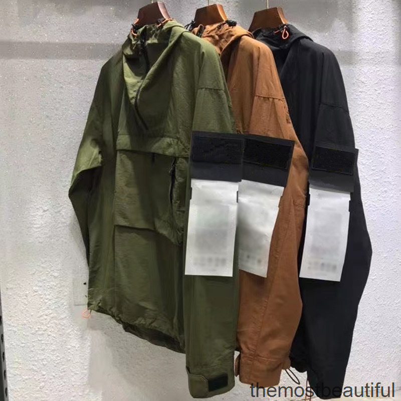 Men's Jackets Style Waterproof Military Jacket Stormsuit Large Pocket Outdoor Activities Autumn Lightweight Windproof Coat H4R0, 1# packing bag
Men's Jackets Style Waterproof Military Jacket Stormsuit Large Pocket Outdoor Activities Autumn Lightweight Windproof Coat H4R0, 1# packing bag