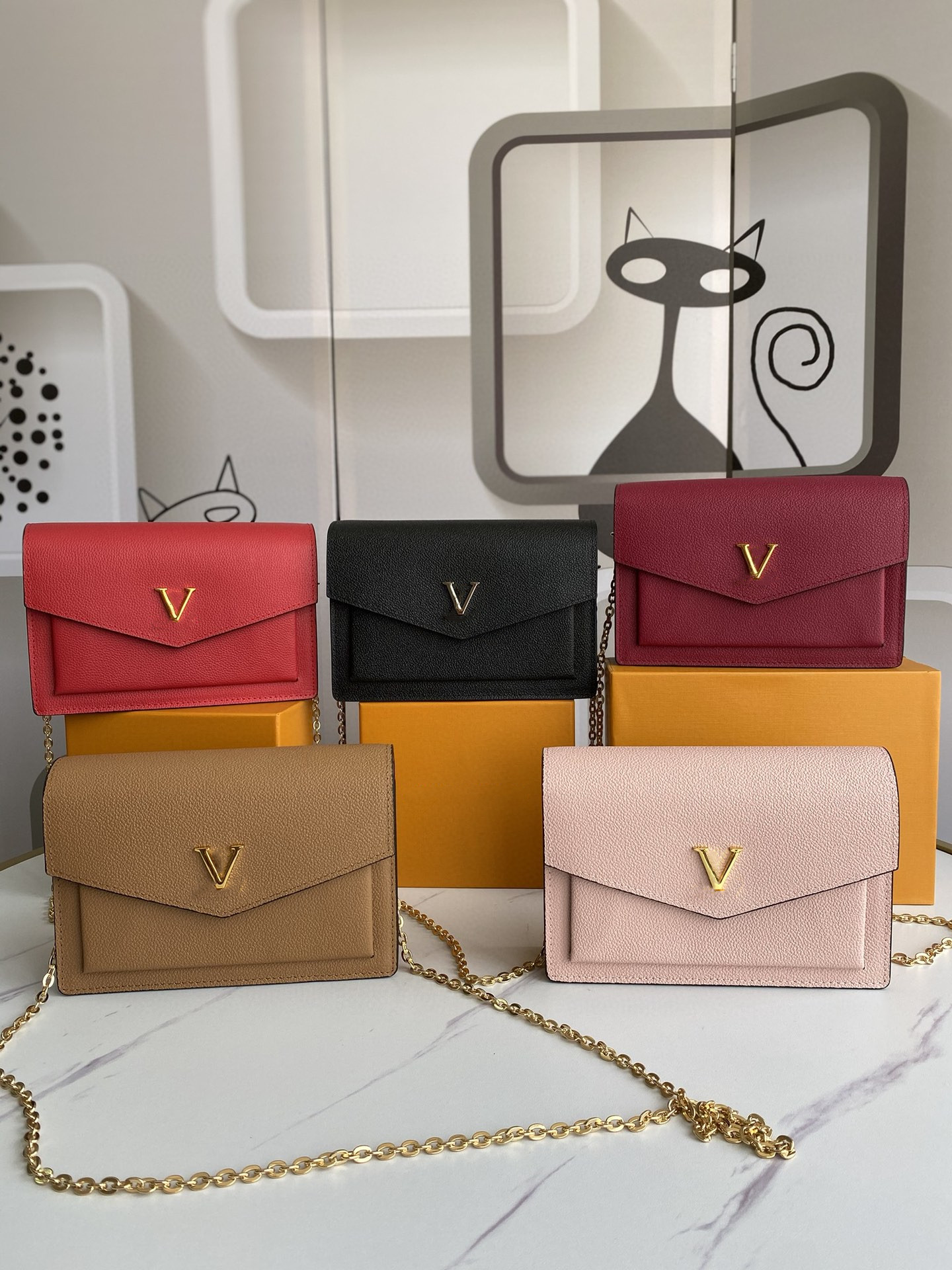 Top quality Genuine leather COUSSIN Women's men tote crossbody Bags Luxury Designer mylon fashion shopping wallet Camera Cases card poc
Top quality Genuine leather COUSSIN Women's men tote crossbody Bags Luxury Designer mylon fashion shopping wallet Camera Cases card poc