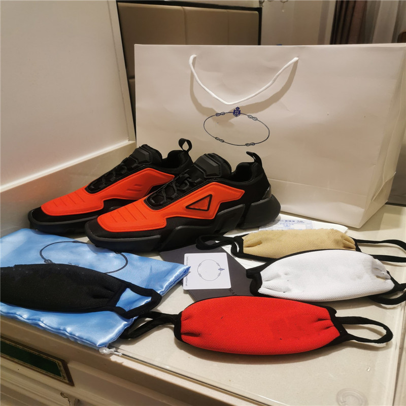 High quality shoes oversize men and women low-top casual Lates P Cloudbust Thunder series triangle pattern design sneakers2
High quality shoes oversize men and women low-top casual Lates P Cloudbust Thunder series triangle pattern design sneakers2