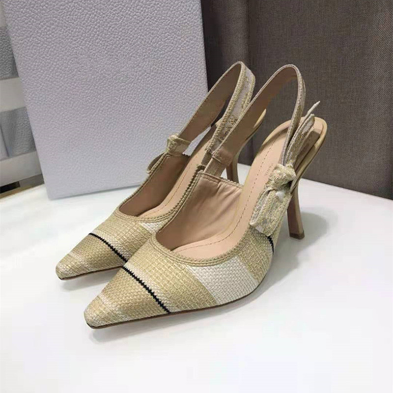 2021 designer womens high heel formal shoes wedge strap solid buckle leather sandals blue 30 multi color 9.5cm shoess wholesale, Black
2021 designer womens high heel formal shoes wedge strap solid buckle leather sandals blue 30 multi color 9.5cm shoess wholesale, Black
