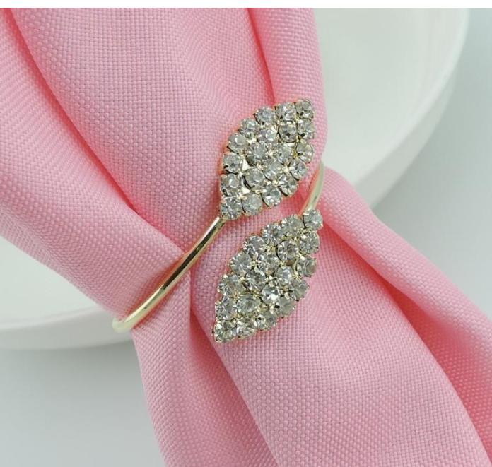 2021 Popular New Bling Crystal Rhinestone Leaf Napkin Rings Metal Wedding Napkin Ring holder for Hotel Wedding Banquet Table Decoration
2021 Popular New Bling Crystal Rhinestone Leaf Napkin Rings Metal Wedding Napkin Ring holder for Hotel Wedding Banquet Table Decoration